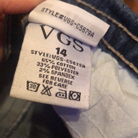 Denim capris semi distressed Embroidered pockets size 14 - Picture 10 of 12